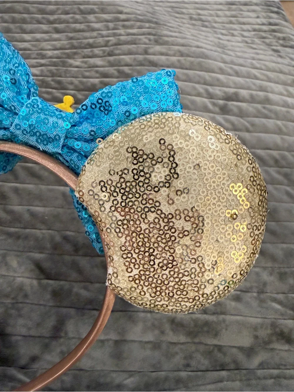 Aladdin Genie Lamp Minnie Mouse Sequined Ears headband inspired by Disney